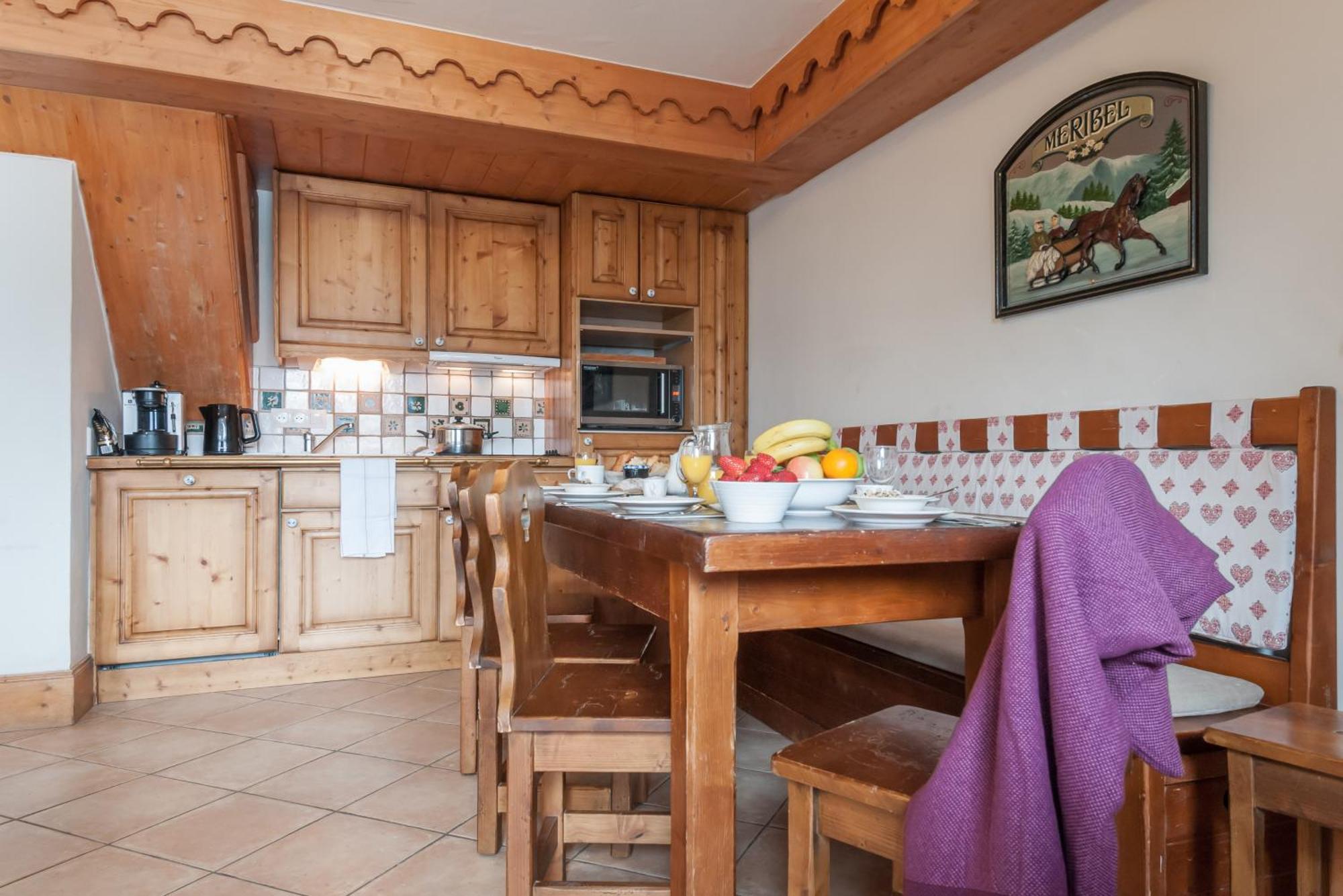 Residence Pierre & Vacances Premium Les Fermes De Meribel Ruang foto